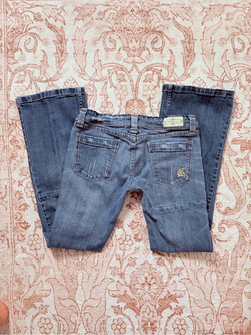 Women's Straight Leg Denim Jeans in Medium Blue